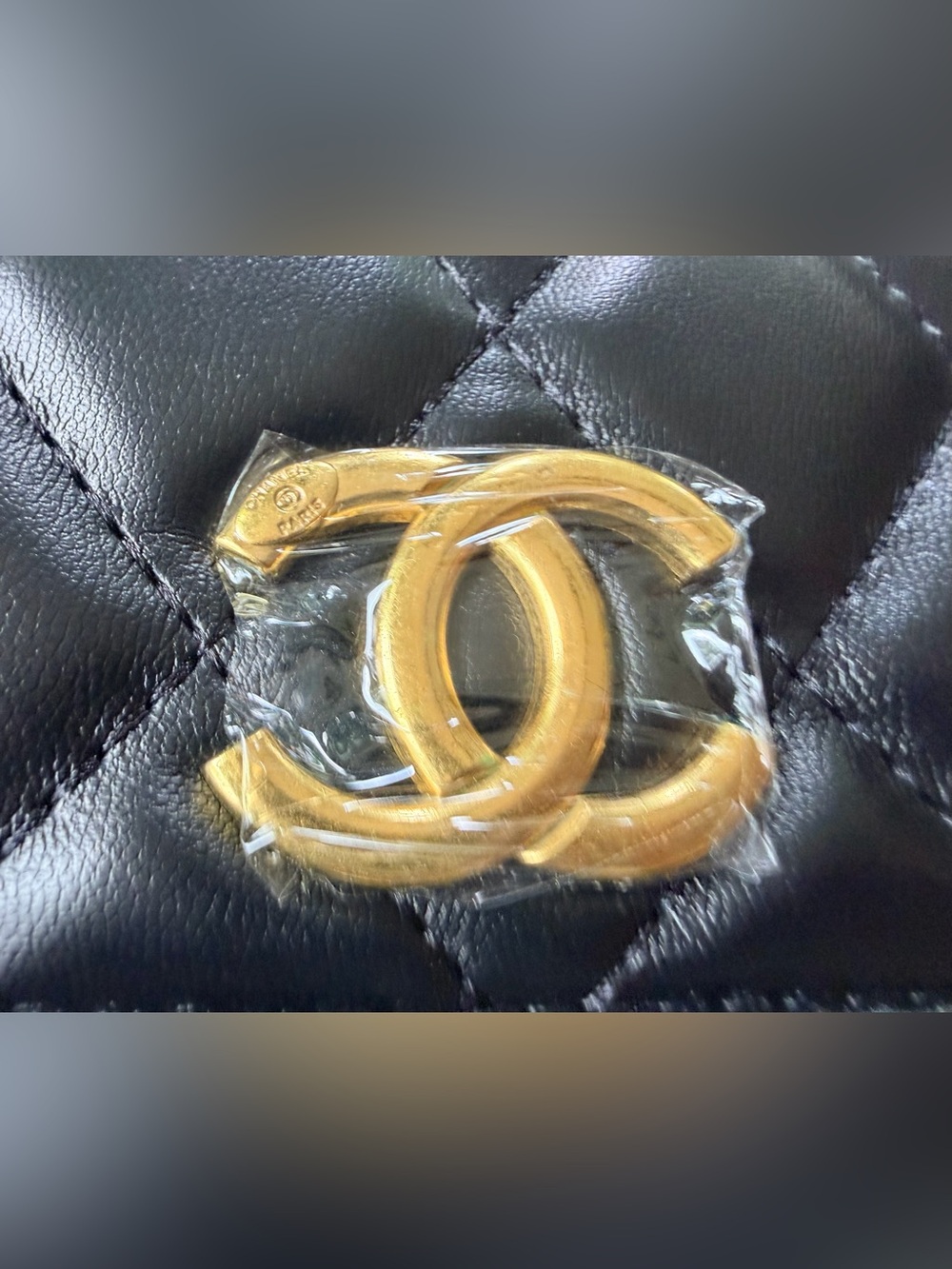 **PRICE FIRM** Chanel MAKEUP Crystal Inset & Pearl Handle Bag w SEALED Hardware - Picture 5 of 15